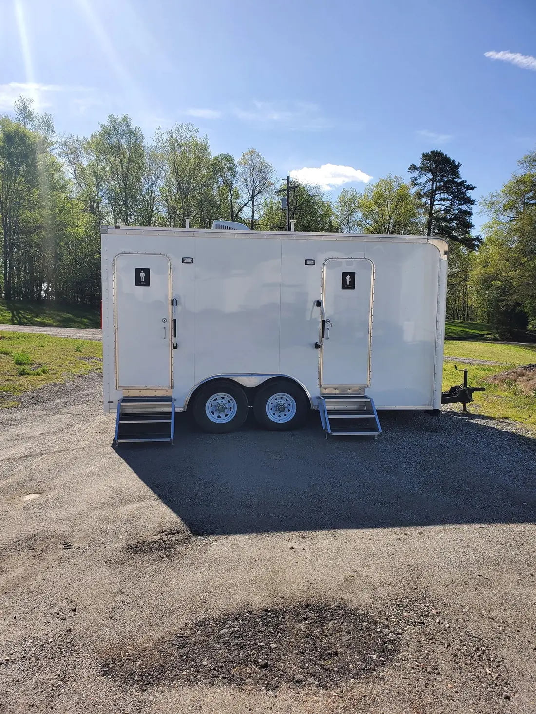 6 Station Silver restroom trailer